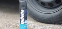 Как может пригодиться обычная пена для бритья в автомобиле