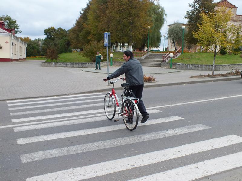 Правила перехода дороги с велосипедом